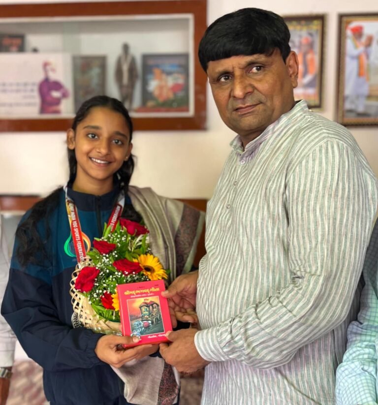 પેટલાદની હેતાંશી રબારીએ નેશનલ યોગા સ્પોર્ટ્સ ચેમ્પિયનશિપમાં દ્વિતીય સ્થાન મેળવ્યું